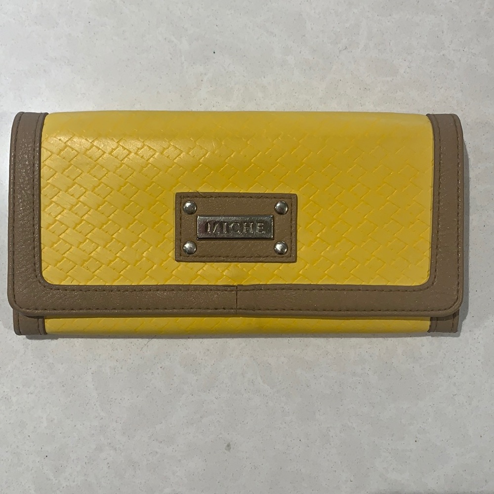 MICHE WALLET